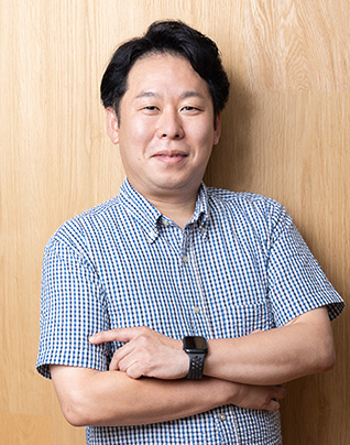 写真：取締役 渡辺 拓也